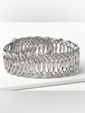 Plunder Women’s Silver Twisted Rope Bangle Bracelet NWT